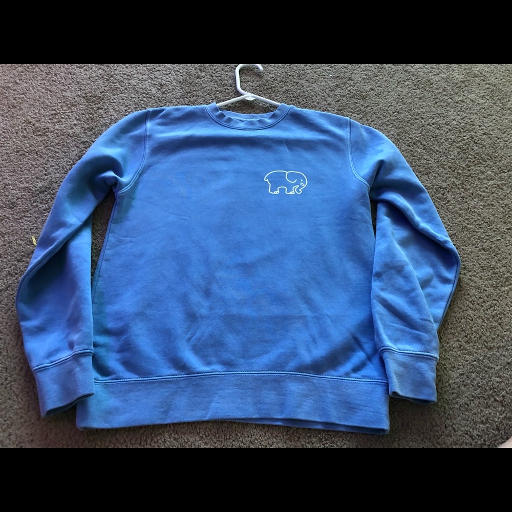 Ivory Ella crew neck sweatshirt!